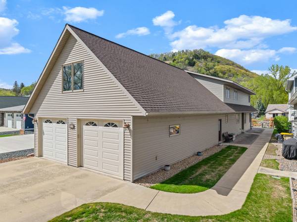 300 Marina DR S,  Brownsville,  MN 55919