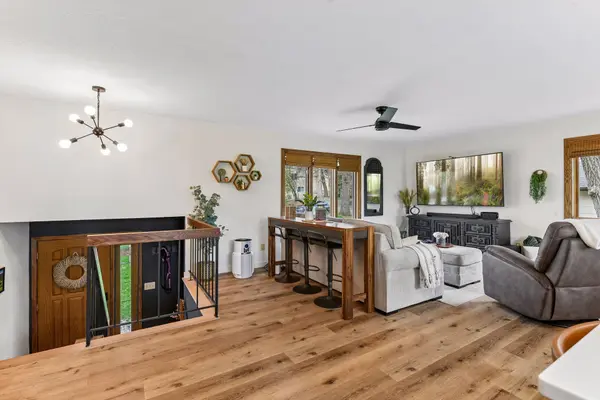 7451 Bittersweet DR, Eden Prairie, MN 55344