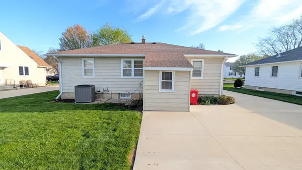 2008 2nd AVE SE, Austin, MN 55912