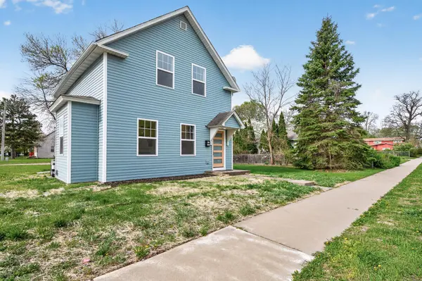 656 Madison ST, Anoka, MN 55303