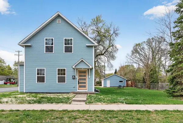 656 Madison ST, Anoka, MN 55303
