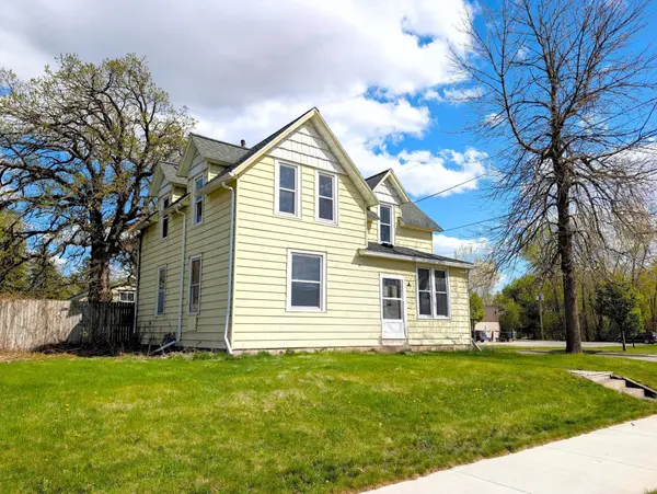 513 4th ST SW, Montgomery, MN 56069