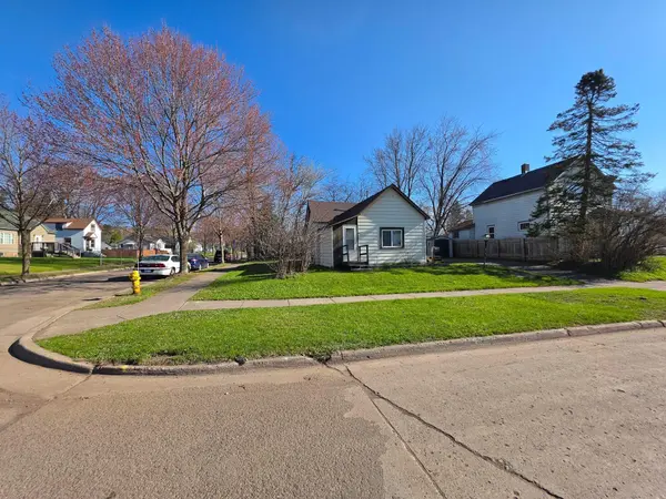 6519 Polk ST, Duluth, MN 55807