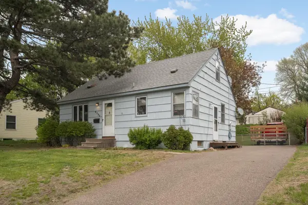 5323 6th ST NE, Fridley, MN 55421