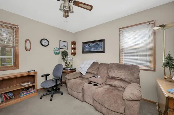 5323 6th ST NE, Fridley, MN 55421