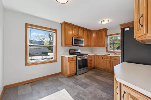 2747 Jersey AVE S, Saint Louis Park, MN 55426