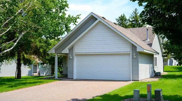 2501 Woodridge LN, Brainerd, MN 56401