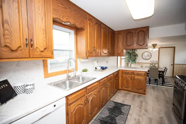 185 49th AVE NE, Fridley, MN 55421