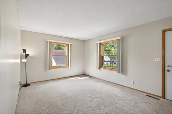 3735 Sumter AVE S, Saint Louis Park, MN 55426