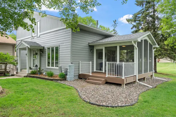 3520 Pilgrim LN N, Plymouth, MN 55441