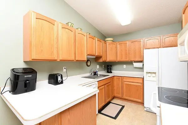 1661 6th ST W, West Fargo, ND 58078