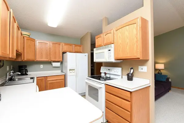 1661 6th ST W, West Fargo, ND 58078