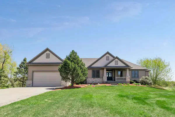 18745 Fontana ST, Wyoming, MN 55092