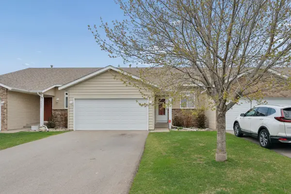 4207 Rymark CT, Shakopee, MN 55379