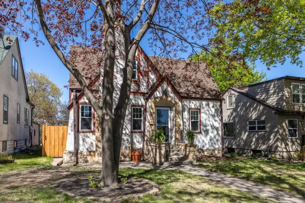 4151 Queen AVE N, Minneapolis, MN 55412