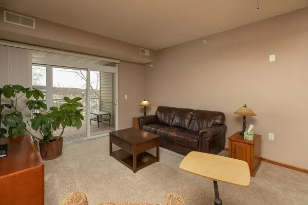 1880 3rd Avenue NW #310, Rochester, MN 55901