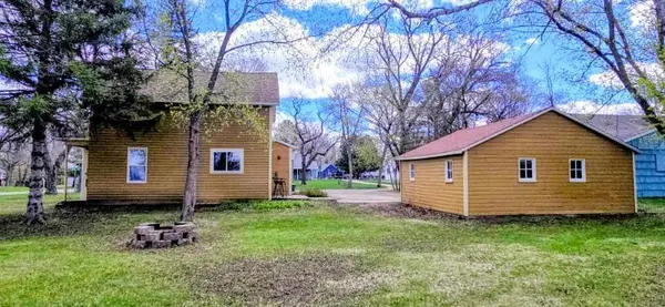 920 5th AVE E, Alexandria, MN 56308