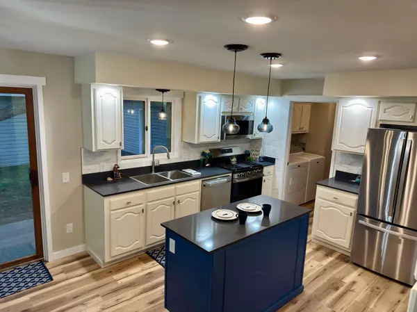 140 Nelson AVE, Dresser, WI 54009