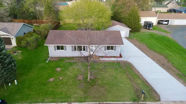 140 Nelson AVE, Dresser, WI 54009