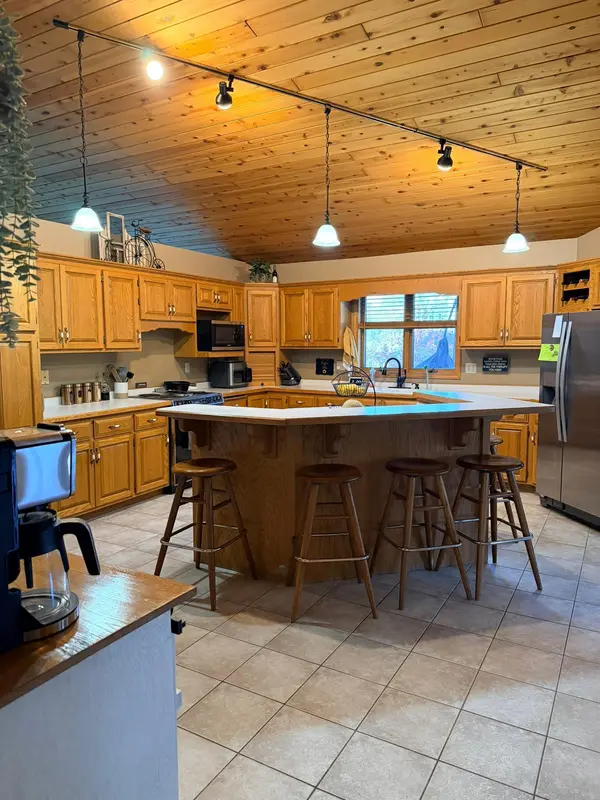 1206 Riverview CT, Sauk Rapids, MN 56379