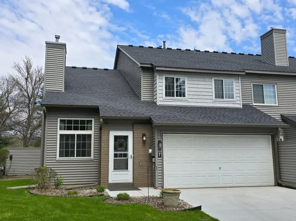 9935 Russell AVE N #7, Brooklyn Park, MN 55444