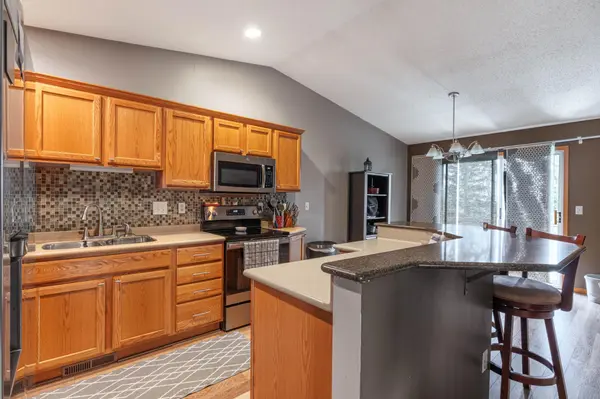 1652 10th ST W, West Fargo, ND 58078