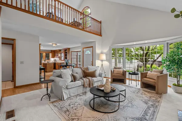 9651 Juniper ST NW, Coon Rapids, MN 55433