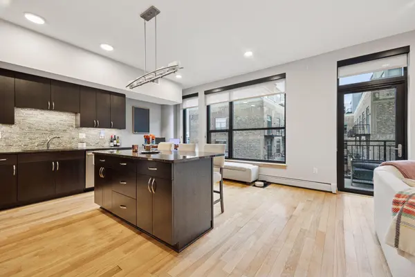 740 Portland AVE #710, Minneapolis, MN 55415