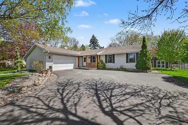 7619 Meadowmoor DR NE, Fridley, MN 55432