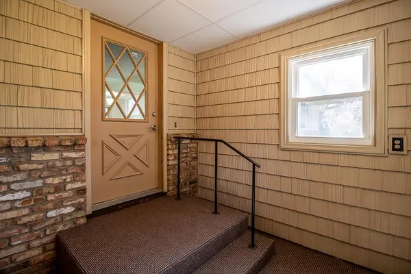 1425 Rice Lake ST, Owatonna, MN 55060