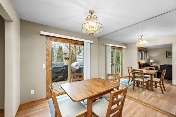 6213 Magda DR, Maple Grove, MN 55369