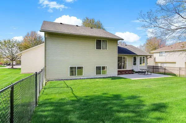 3520 Dakota AVE, Woodbury, MN 55125