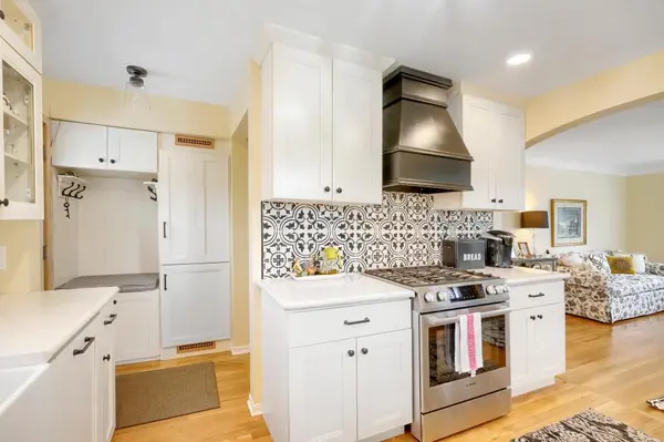 3225 Alabama AVE S, Saint Louis Park, MN 55416