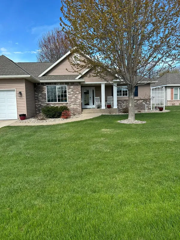 3221 Eagle Ridge DR W, Willmar, MN 56201
