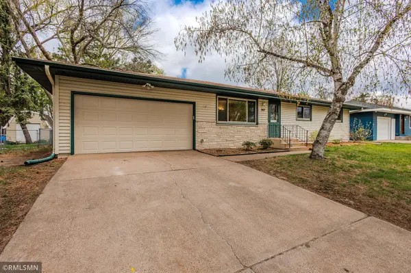 367 Manor DR NE, Spring Lake Park, MN 55432