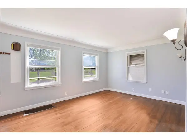 1135 Magnolia AVE E, Saint Paul, MN 55106