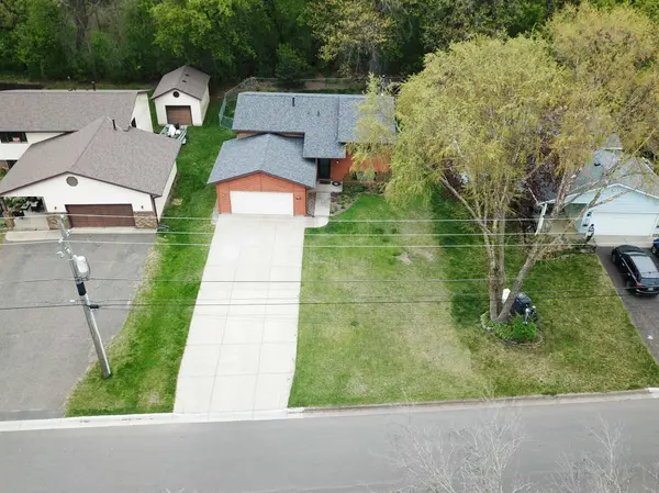 2273 6th ST N, North Saint Paul, MN 55109