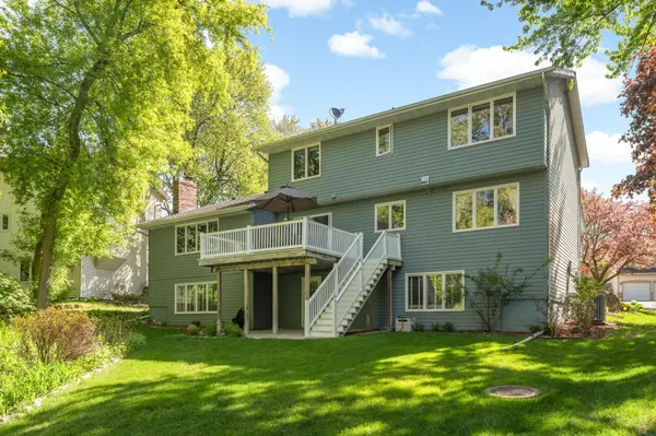 15112 Chestnut CIR, Burnsville, MN 55306