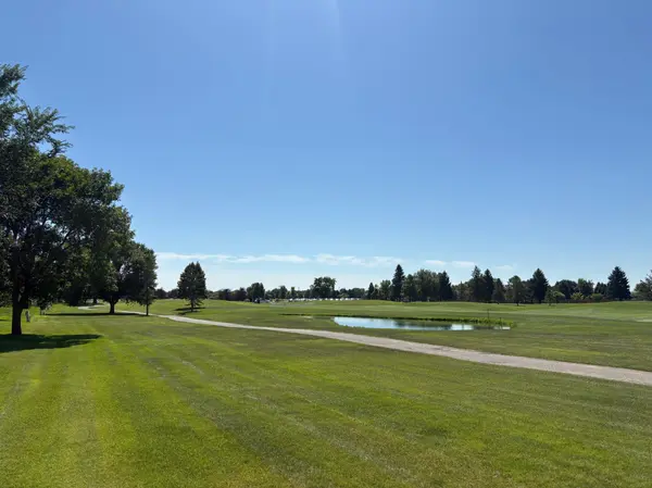2869 35th ST S, Moorhead, MN 56560