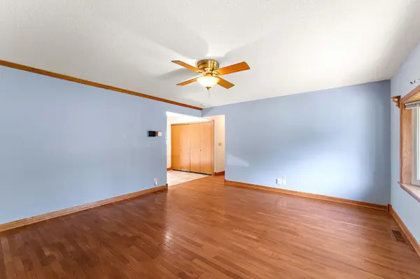 10250 Redwood ST NW, Coon Rapids, MN 55433