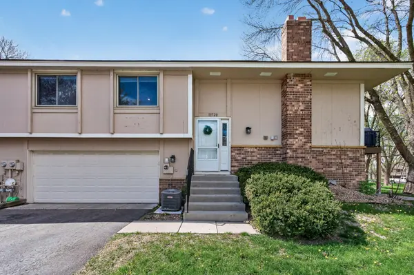 13720 74th AVE N, Maple Grove, MN 55311