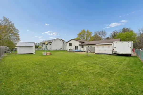 703 Cope AVE W, Roseville, MN 55113