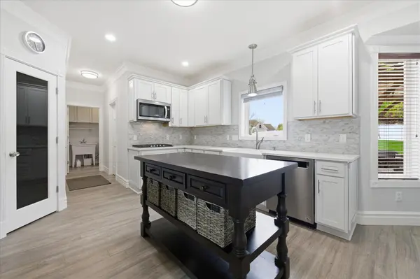 17795 Idawood PATH, Lakeville, MN 55044