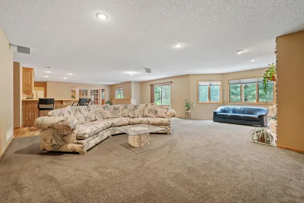 14277 265th AVE NW, Zimmerman, MN 55398