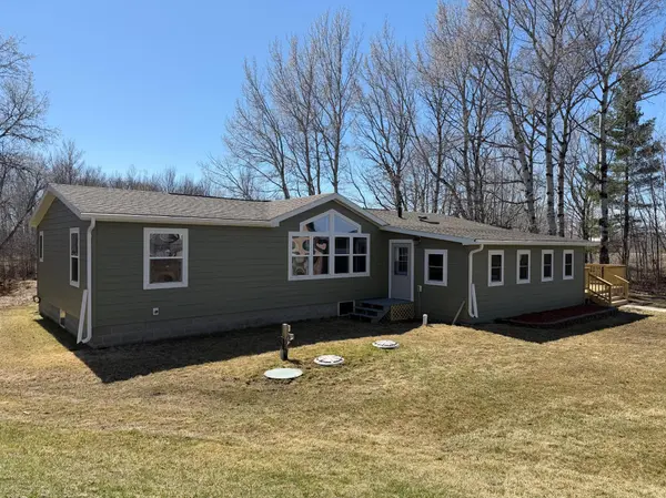 1784 County Road 1 SW, Baudette, MN 56623
