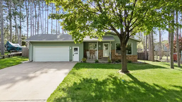 715 Lund ST N, Hudson, WI 54016