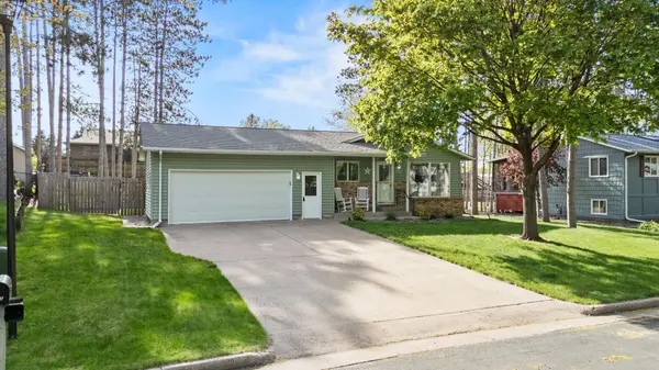 715 Lund ST N, Hudson, WI 54016