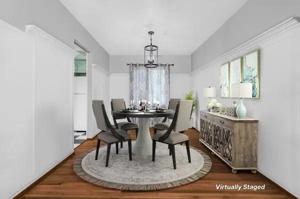 2013 Jade LN, Eagan, MN 55122