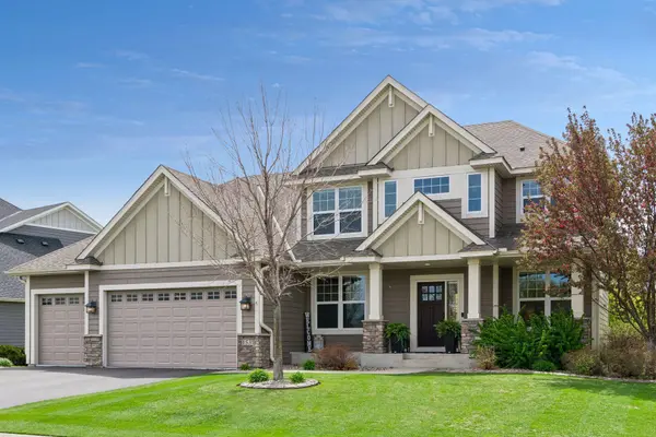 1531 Camden Ridge DR,  Chanhassen,  MN 55317