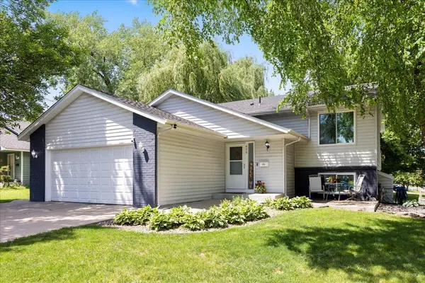 675 5th AVE E, Shakopee, MN 55379